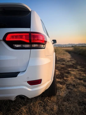 Jeep Grand cherokee Altitude black package, снимка 7
