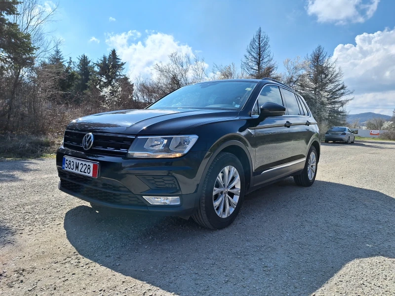 VW Tiguan, снимка 1 - Автомобили и джипове - 49275053