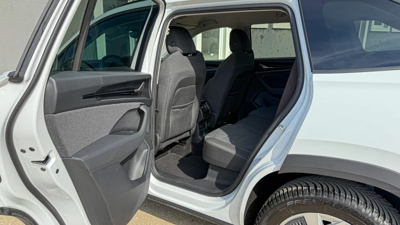 Skoda Kodiaq Selection 4x4/HUD/DSG/ГАРАНЦИЯ, снимка 13 - Автомобили и джипове - 50405462