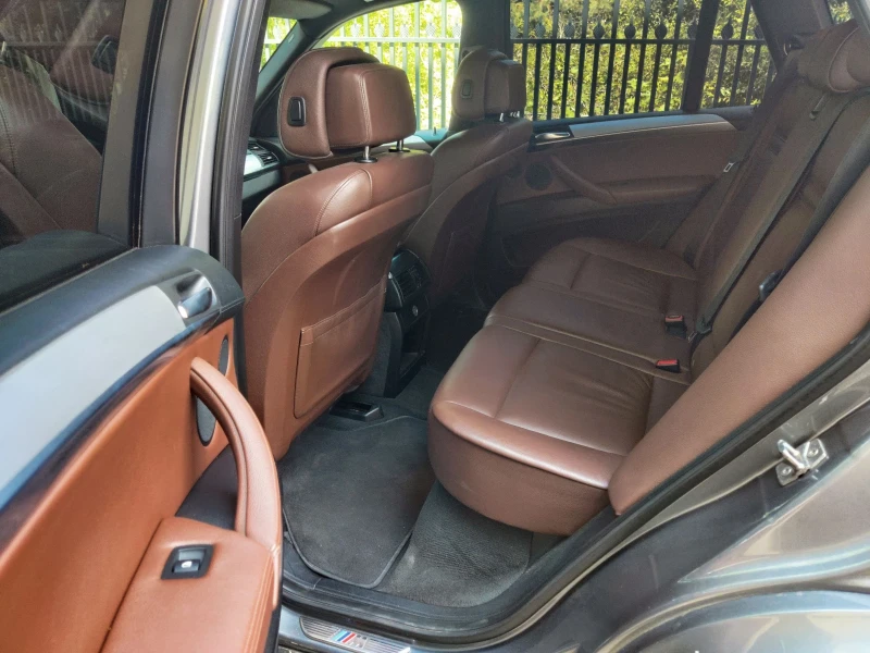 BMW X5 40d M-packet , снимка 14 - Автомобили и джипове - 52085928
