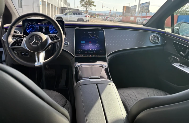 Mercedes-Benz EQE 500 4Matic AMG-Line, снимка 4 - Автомобили и джипове - 53162962