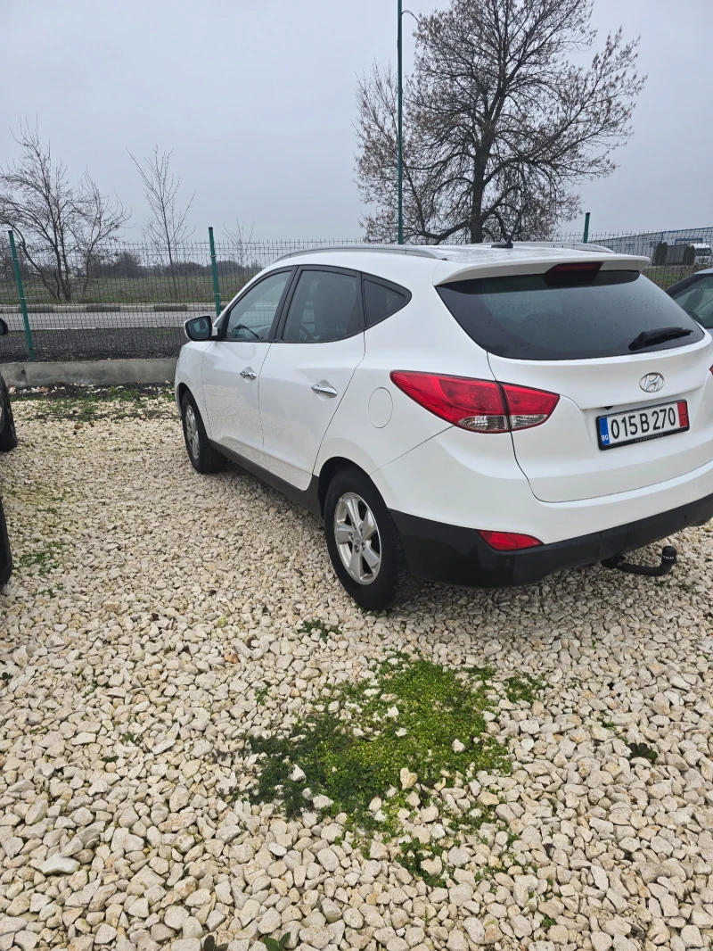 Hyundai IX35 4X4, снимка 6 - Автомобили и джипове - 53377490