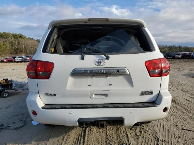 Toyota Sequoia, снимка 6 - Автомобили и джипове - 48726359