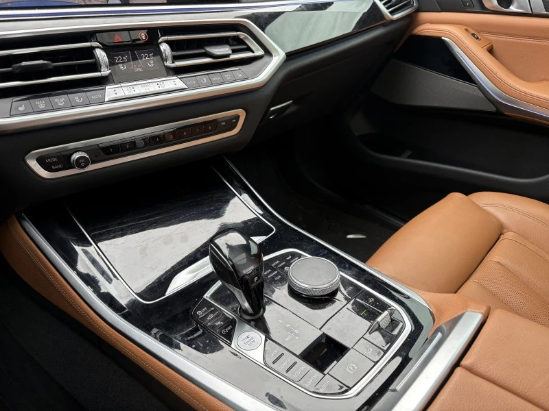 BMW X5 * xDrive50i * CARFAX *    | Mobile.bg   13