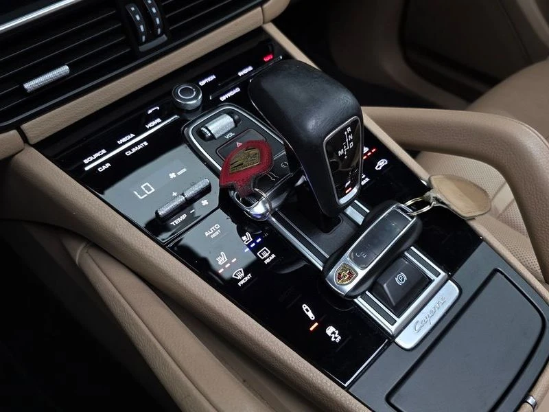 Porsche Cayenne 3.0| 340к.с.| ВКЛ.ТЕХНОТЕСТ, снимка 9 - Автомобили и джипове - 55197474