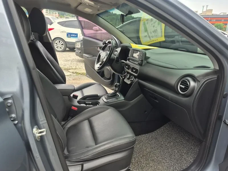 Hyundai Kona Diesel 1.6 2Wd Modern Pop, снимка 10 - Автомобили и джипове - 55652530