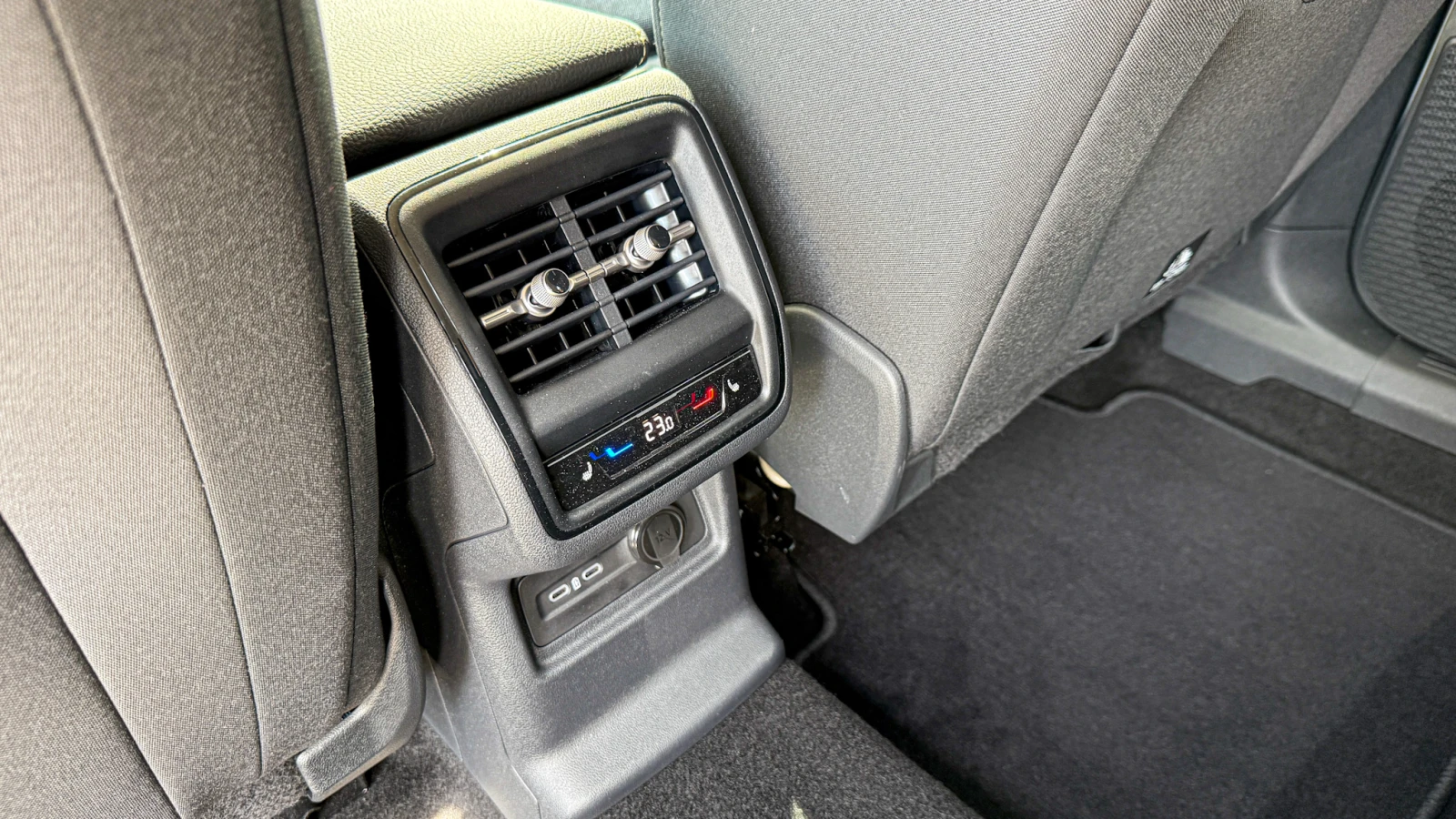 Skoda Kodiaq Selection 4x4/HUD/DSG/�������� | Mobile.bg � ����������� 14