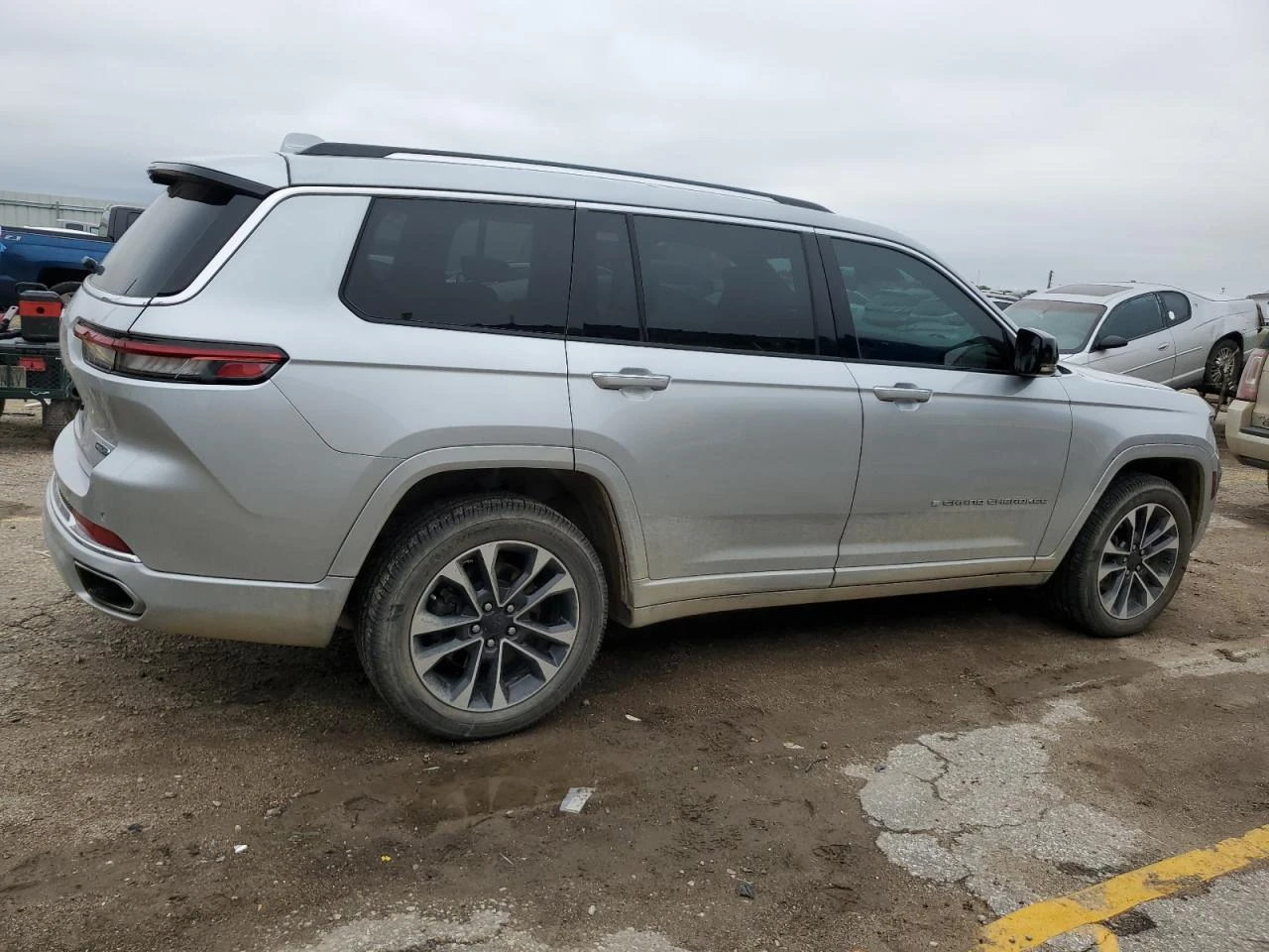 Jeep Grand cherokee Overland* ОБДУХВАНЕ* ПОДГРЕВ* ПАНОРАМА - изображение 3