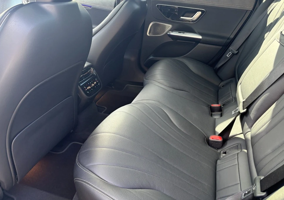 Mercedes-Benz EQE 500 4Matic AMG-Line - изображение 9