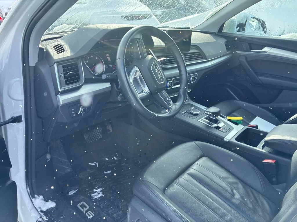 Audi Q5 * Komfort * CARFAX * БЕЗ ПЪРВОНАЧАЛНА ВНОСКА - изображение 5