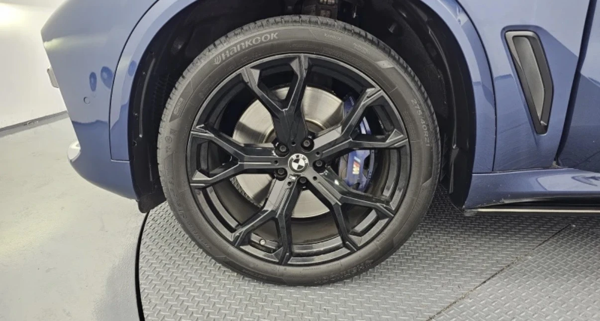 BMW X7, снимка 5 - Автомобили и джипове - 53980268