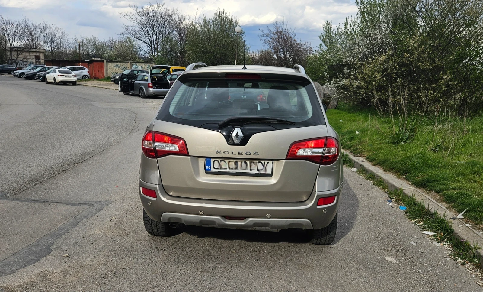Renault Koleos 2.0, 4х4, 150к.с., снимка 4 - Автомобили и джипове - 54723594
