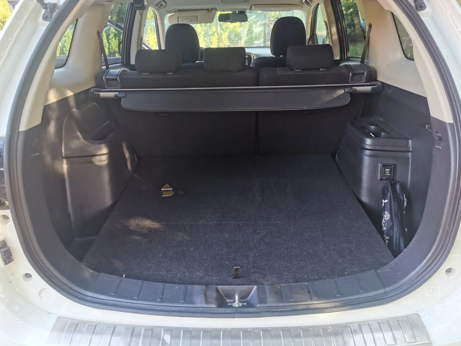 Mitsubishi Outlander 2.0 150 �.�. 4�4, ���, ������� | Mobile.bg � ����������� 16