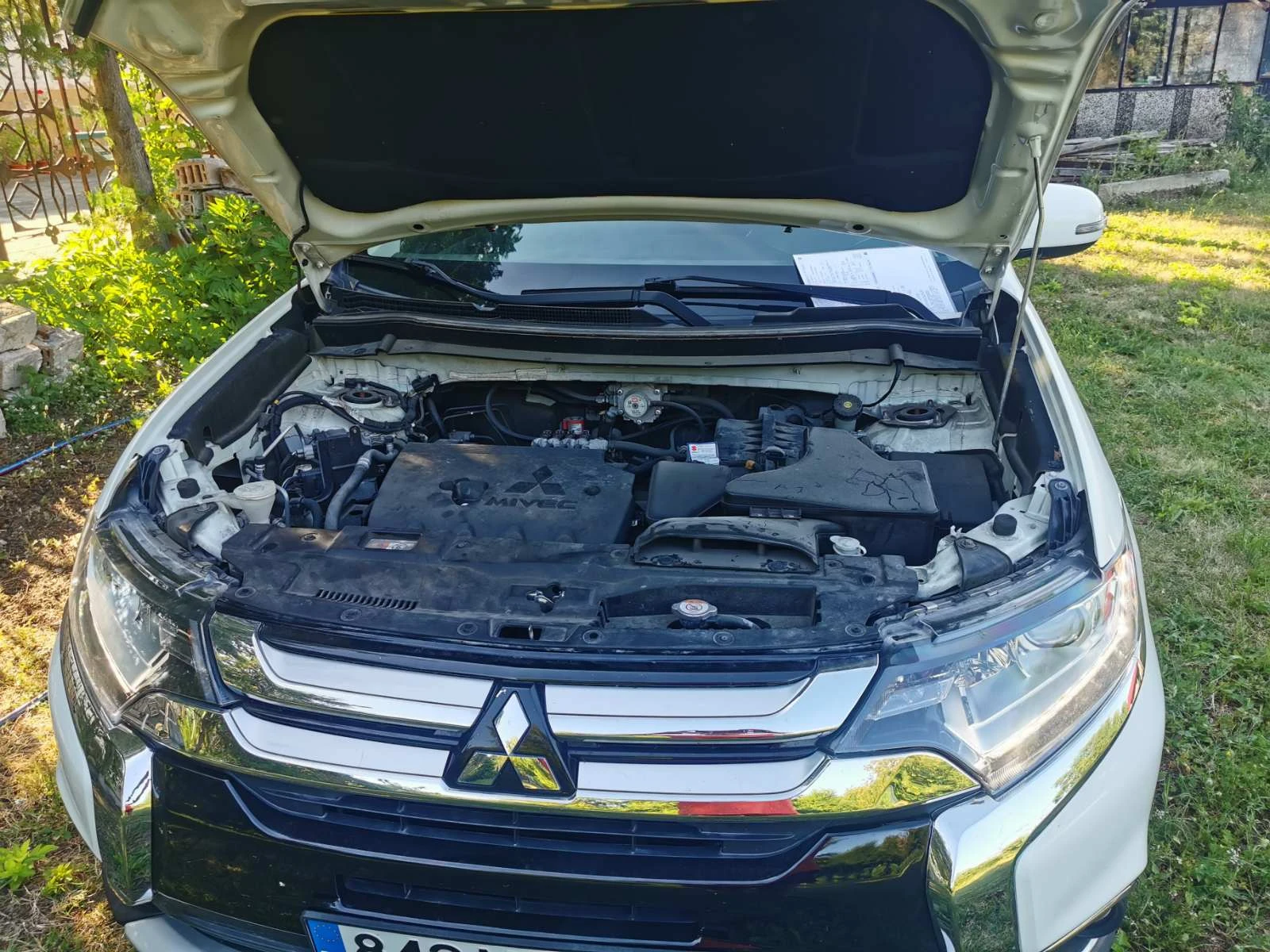 Mitsubishi Outlander 2.0 150 �.�. 4�4, ���, ������� | Mobile.bg � ����������� 17