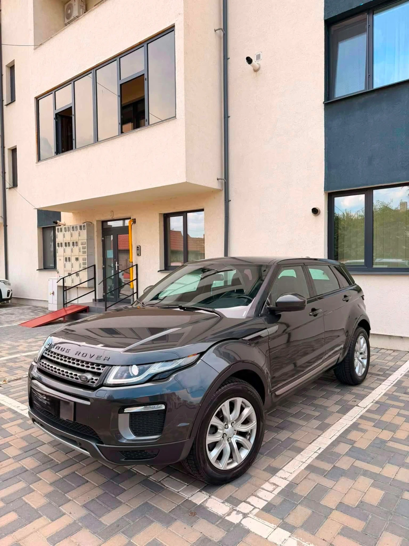 Land Rover Range Rover Evoque FACE* 2018г* LED* ПАНОРАМА, снимка 7 - Автомобили и джипове - 55354879
