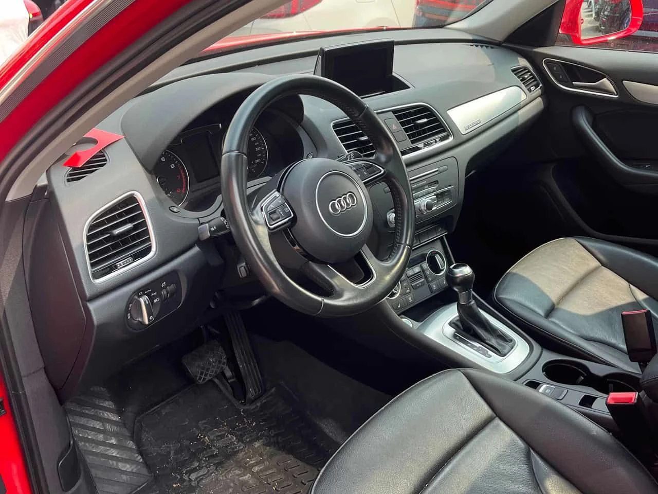 Audi Q3 * Progressiv * CARFAX * ОПЦИЯ ЗА ФИНАНСИРАНЕ, снимка 5 - Автомобили и джипове - 55657758