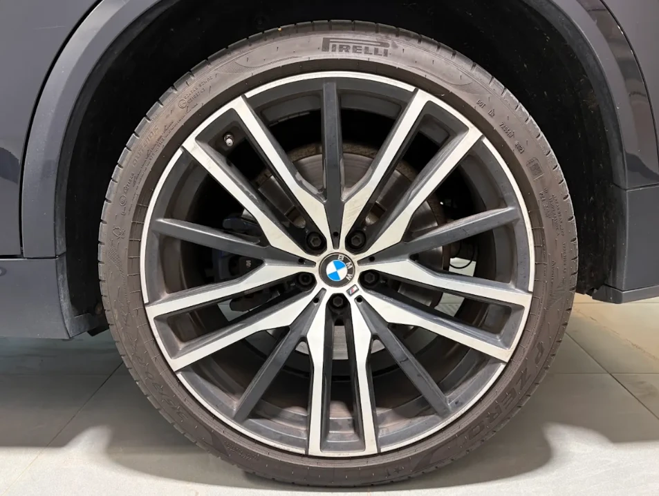 BMW X5 M SPORT | LASERLIGHT | DISTRONIC, снимка 6 - Автомобили и джипове - 56087310