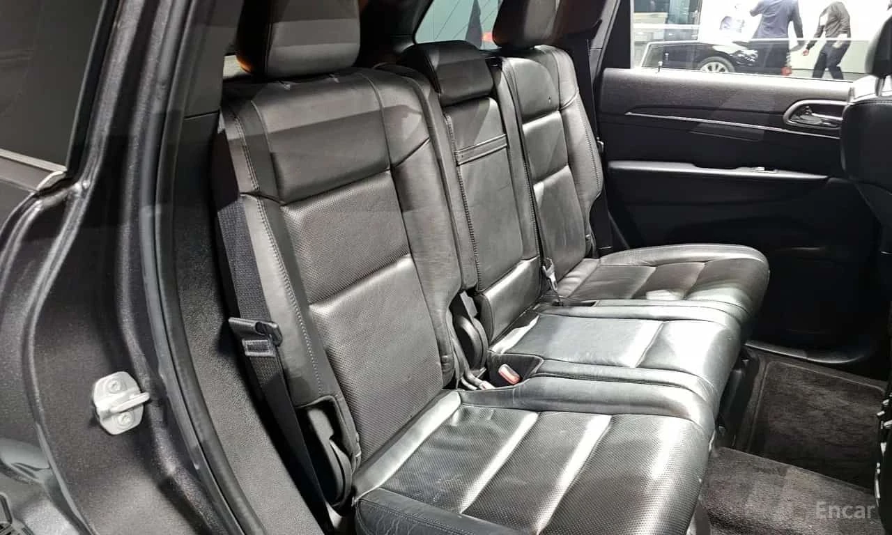 Jeep Cherokee 3.6 Limited/ФИНАНСИРАНЕ, снимка 12 - Автомобили и джипове - 56331882