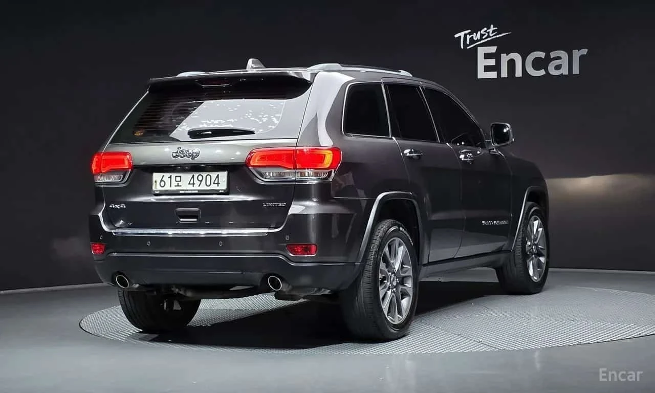 Jeep Cherokee 3.6 Limited/ФИНАНСИРАНЕ, снимка 2 - Автомобили и джипове - 56331882