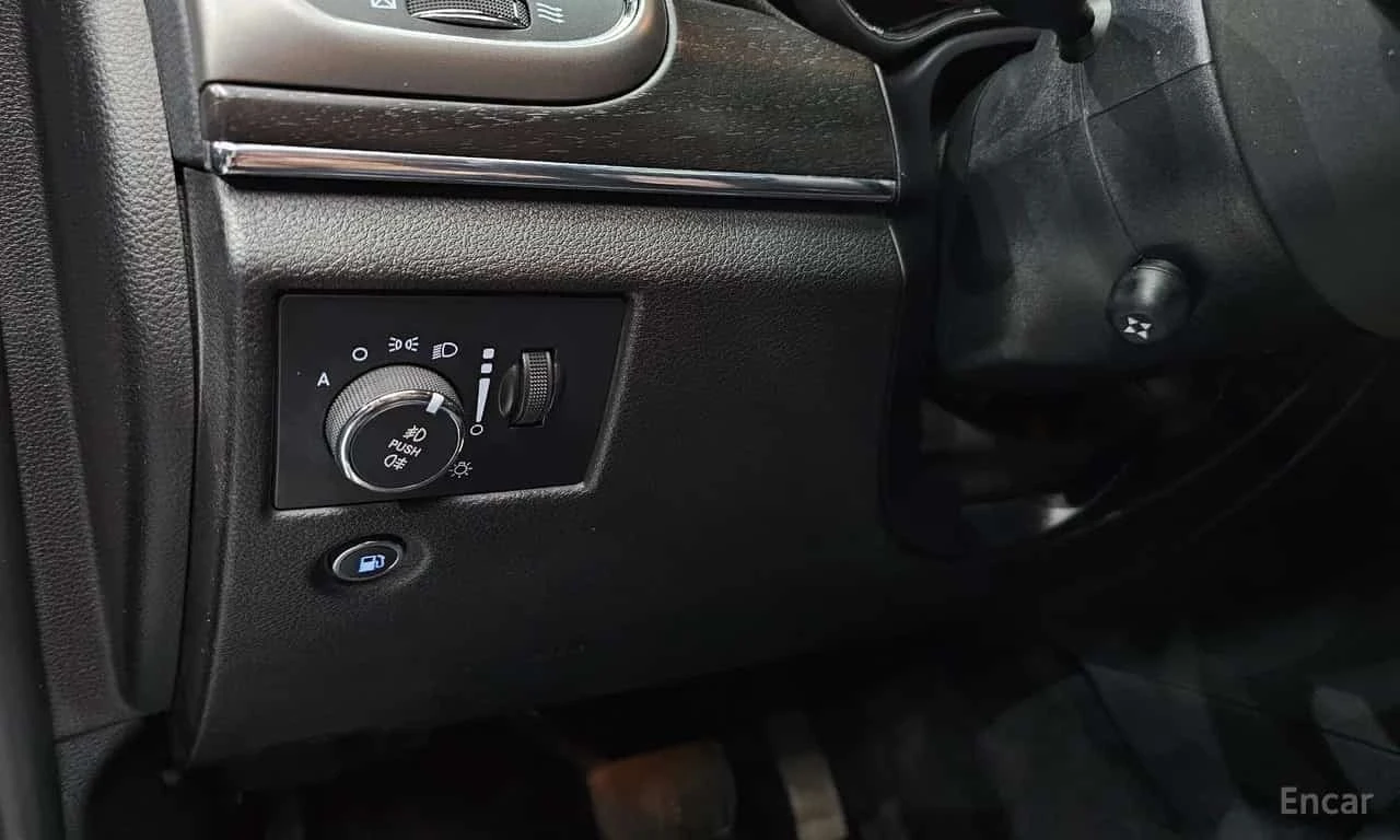 Jeep Cherokee 3.6 Limited/ФИНАНСИРАНЕ, снимка 14 - Автомобили и джипове - 56331882