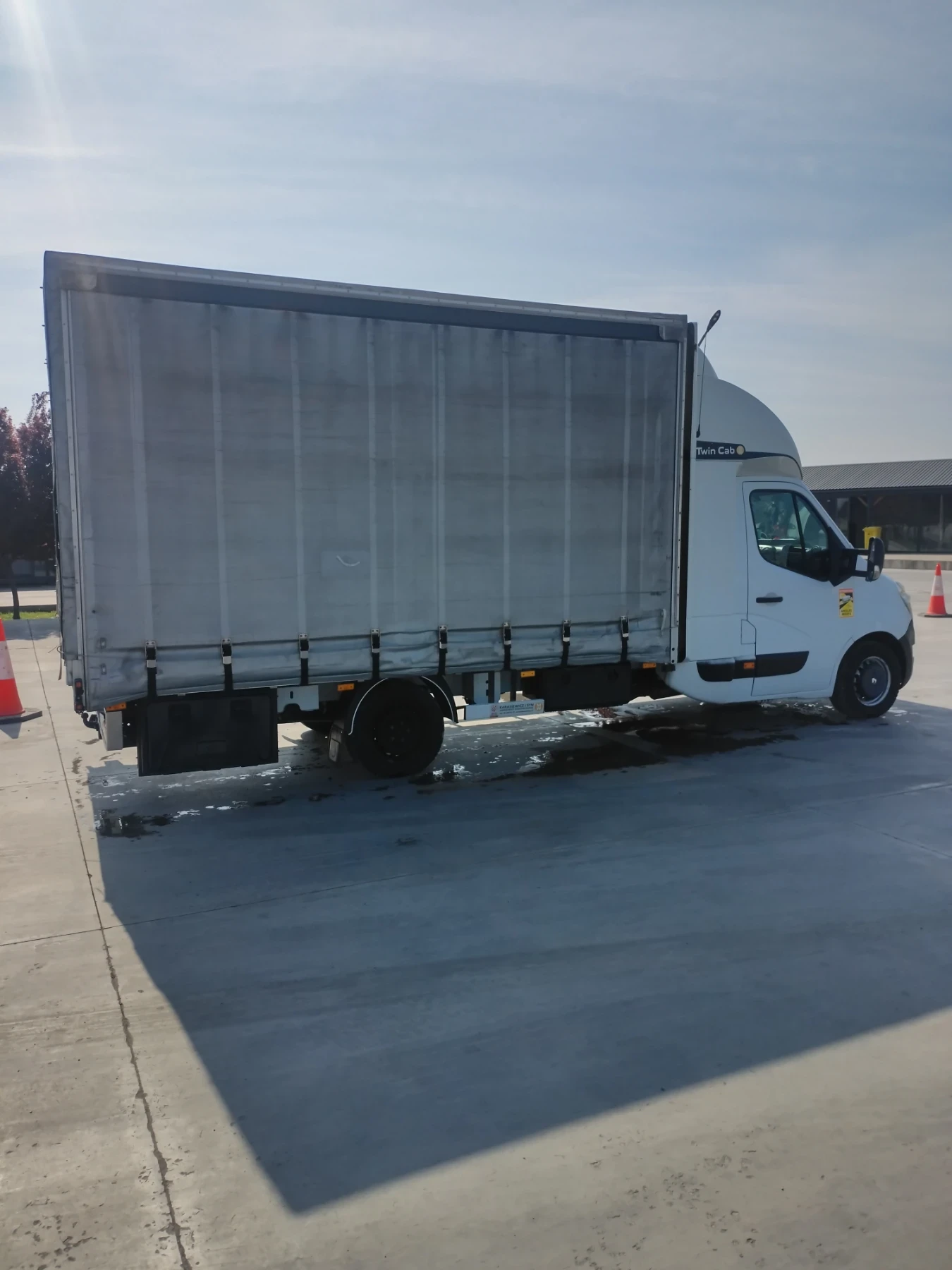 Renault Master, снимка 4 - Бусове и автобуси - 55235971