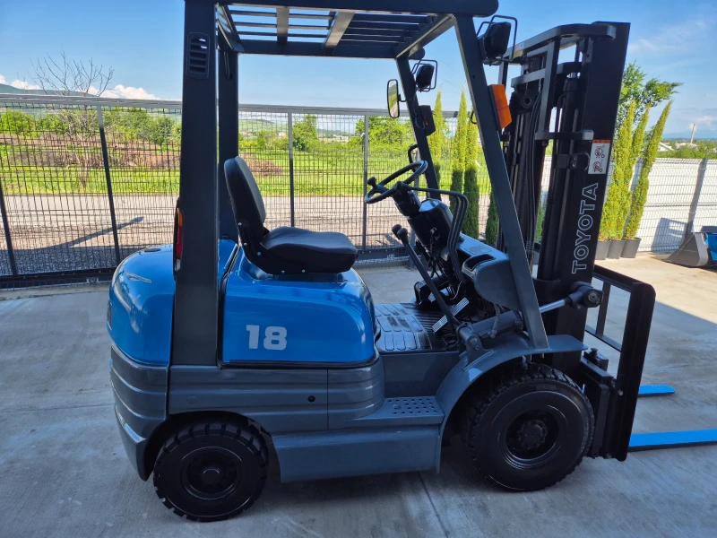 Мотокар Toyota 1.8 тона / ИЗРАВНИТЕЛ / КАТО НОВ !, снимка 6 - Индустриална техника - 50285224