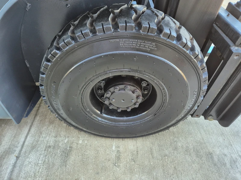 Мотокар Toyota 1.8 тона / ИЗРАВНИТЕЛ / КАТО НОВ !, снимка 17 - Индустриална техника - 50285224