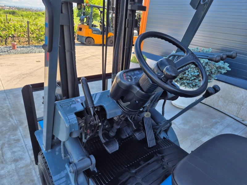 Мотокар Toyota 1.8 тона / ИЗРАВНИТЕЛ / КАТО НОВ !, снимка 10 - Индустриална техника - 50285224