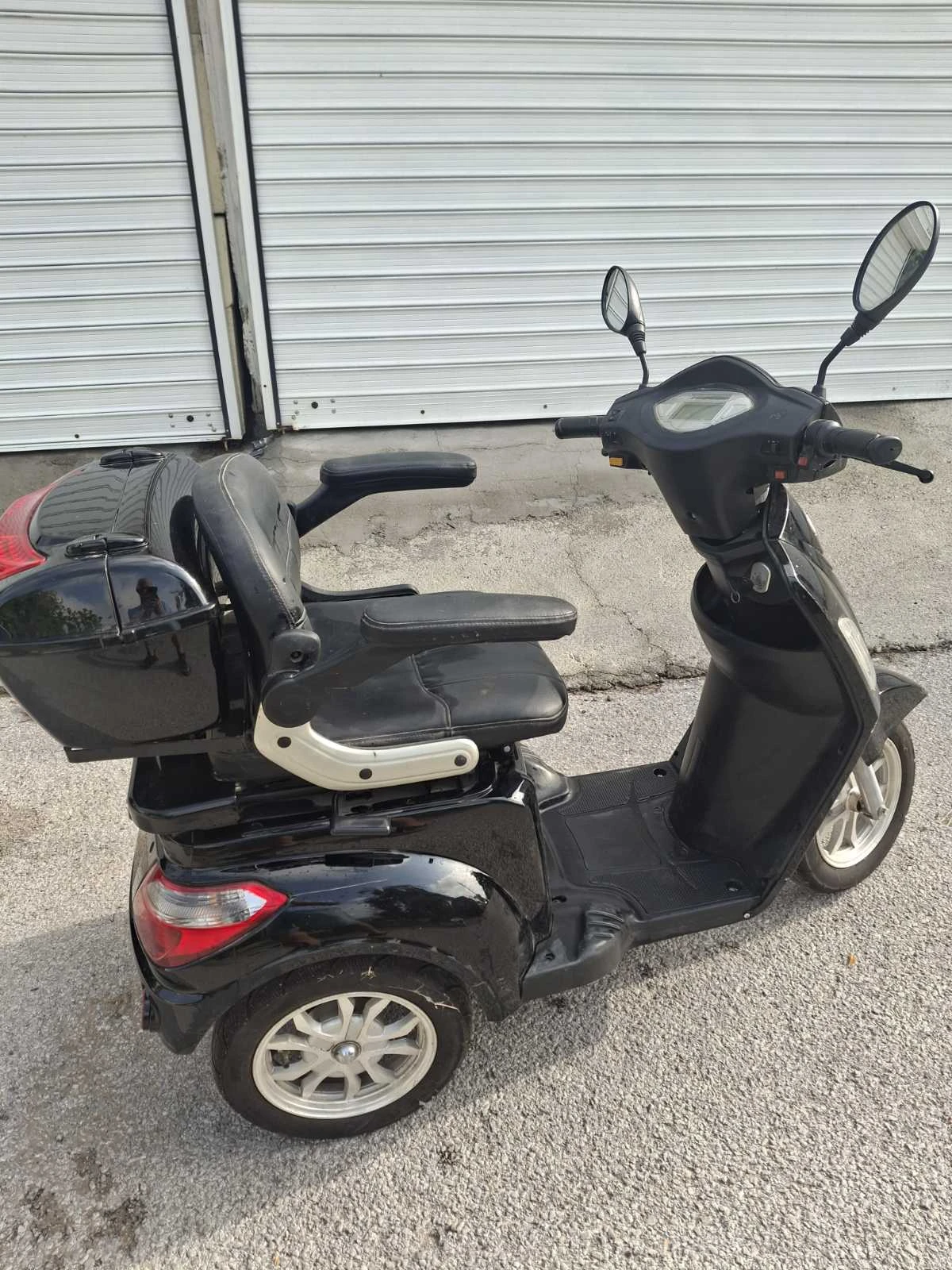 ������ LUXXON E3800 | Mobile.bg � ����������� 3