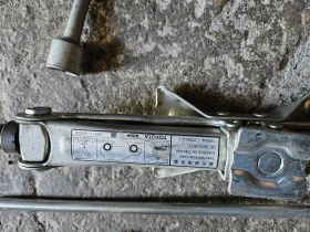 Инструменти, снимка 2