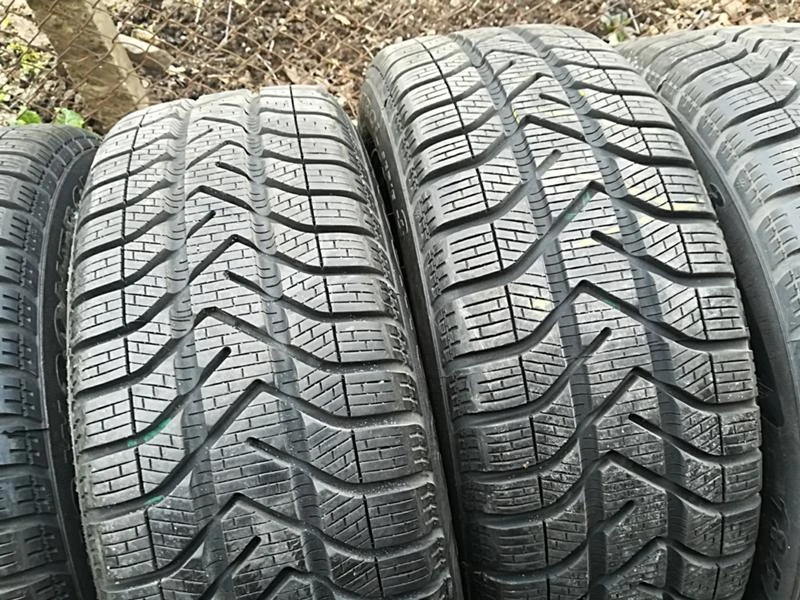 Гуми Зимни 185/55R15, снимка 3 - Гуми и джанти - 23918858