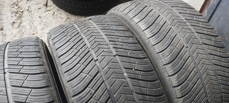 Гуми Зимни 265/45R20, снимка 3 - Гуми и джанти - 35130832