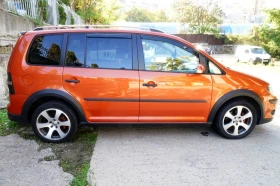 VW Touran Cross Automatic, снимка 14