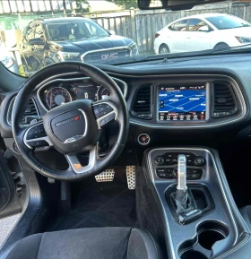 Обява за продажба на Dodge Challenger 6.4 HEMI / SCAT PACK / АLPINE ~48 200 лв. - изображение 6 | Auto.bg Обява за продажба на Dodge Challenger 6.4 HEMI / SCAT PACK / АLPINE ~48 200 лв. - изображение 6