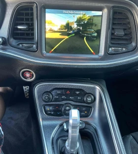 Обява за продажба на Dodge Challenger 6.4 HEMI / SCAT PACK / АLPINE ~48 200 лв. - изображение 9 | Auto.bg Обява за продажба на Dodge Challenger 6.4 HEMI / SCAT PACK / АLPINE ~48 200 лв. - изображение 9