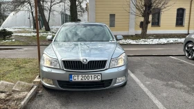 Skoda Octavia 1.6 ГАЗ-ИНЖ Facelift * КЛИМАТРОНИК* !ТОП!!, снимка 2 - Автомобили и джипове - 53609651