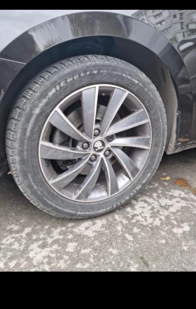 Skoda Superb - 17900 € / 35009.36 лв. - 63765949 5