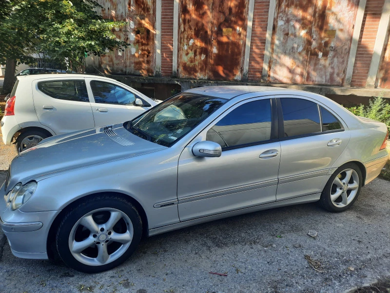 Mercedes-Benz C 180 Avantgarde, Компресор, Фейс, Газ.инж., снимка 7 - Автомобили и джипове - 46681679