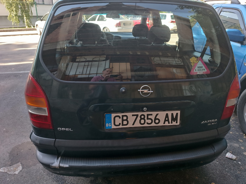 Opel Zafira, снимка 10 - Автомобили и джипове - 46247353