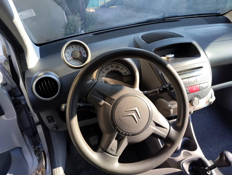 Citroen C1, снимка 12 - Автомобили и джипове - 47558934