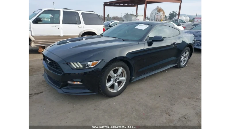 Ford Mustang, снимка 1 - Автомобили и джипове - 49096232