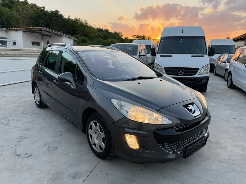 Peugeot 308 1.6HDI 7 МЕСТА, снимка 3 - Автомобили и джипове - 51726429