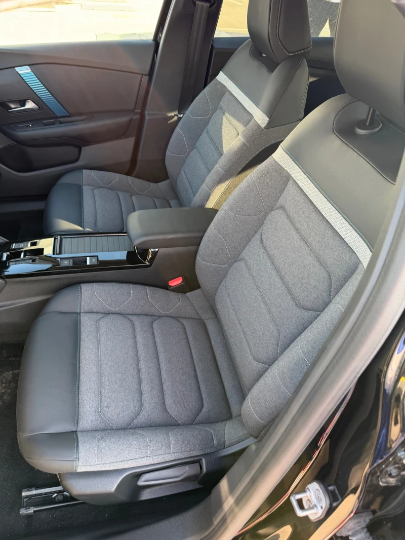 Citroen C4 Бързо DC зареждане (CCS) до 100 kW, снимка 6 - Автомобили и джипове - 52329190