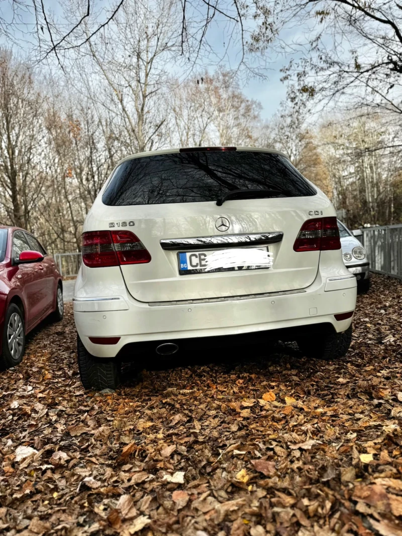 Mercedes-Benz B 180 2 КЛЮЧА, снимка 2 - Автомобили и джипове - 52431020