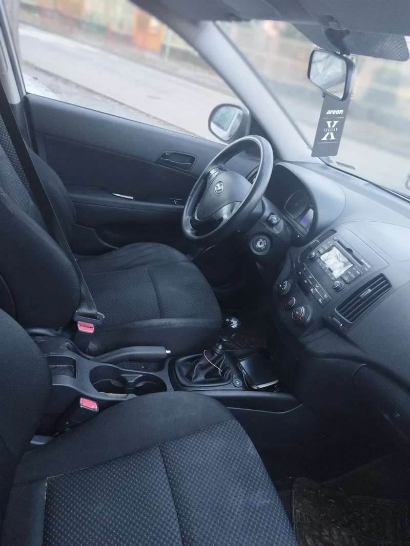 Hyundai I30, снимка 2 - Автомобили и джипове - 52432012