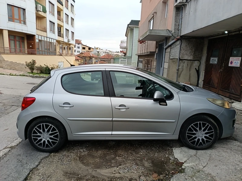 Peugeot 207 1.6i, снимка 4 - Автомобили и джипове - 52594776
