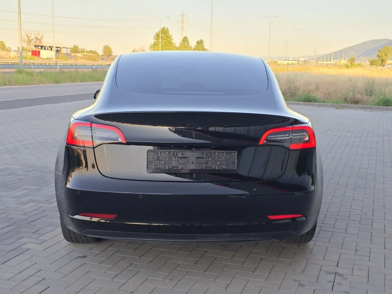 Tesla Model 3 62KW/* 96000KM* * ЕВРОПЕЙСКА ГАРАНЦИЯ ДО 2028, снимка 5 - Автомобили и джипове - 52700207