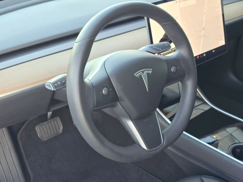 Tesla Model 3 62KW/* 96000KM* * ЕВРОПЕЙСКА ГАРАНЦИЯ ДО 2028, снимка 13 - Автомобили и джипове - 52700207
