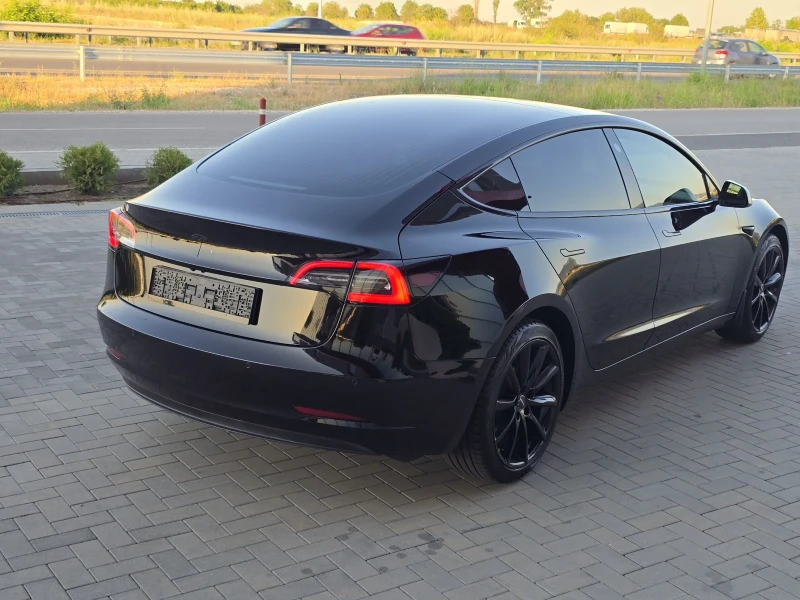 Tesla Model 3 62KW/* 96000KM* * ЕВРОПЕЙСКА ГАРАНЦИЯ ДО 2028, снимка 4 - Автомобили и джипове - 52700207