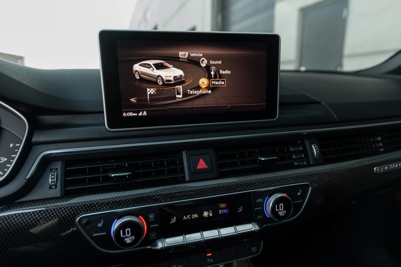 Audi S5 3.0i-Панорама-Подгрев-Head up-Keyless, снимка 8 - Автомобили и джипове - 52892982